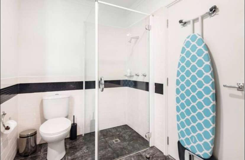 1 Bedroom Apartment In Cbd Auckland Buitenkant foto